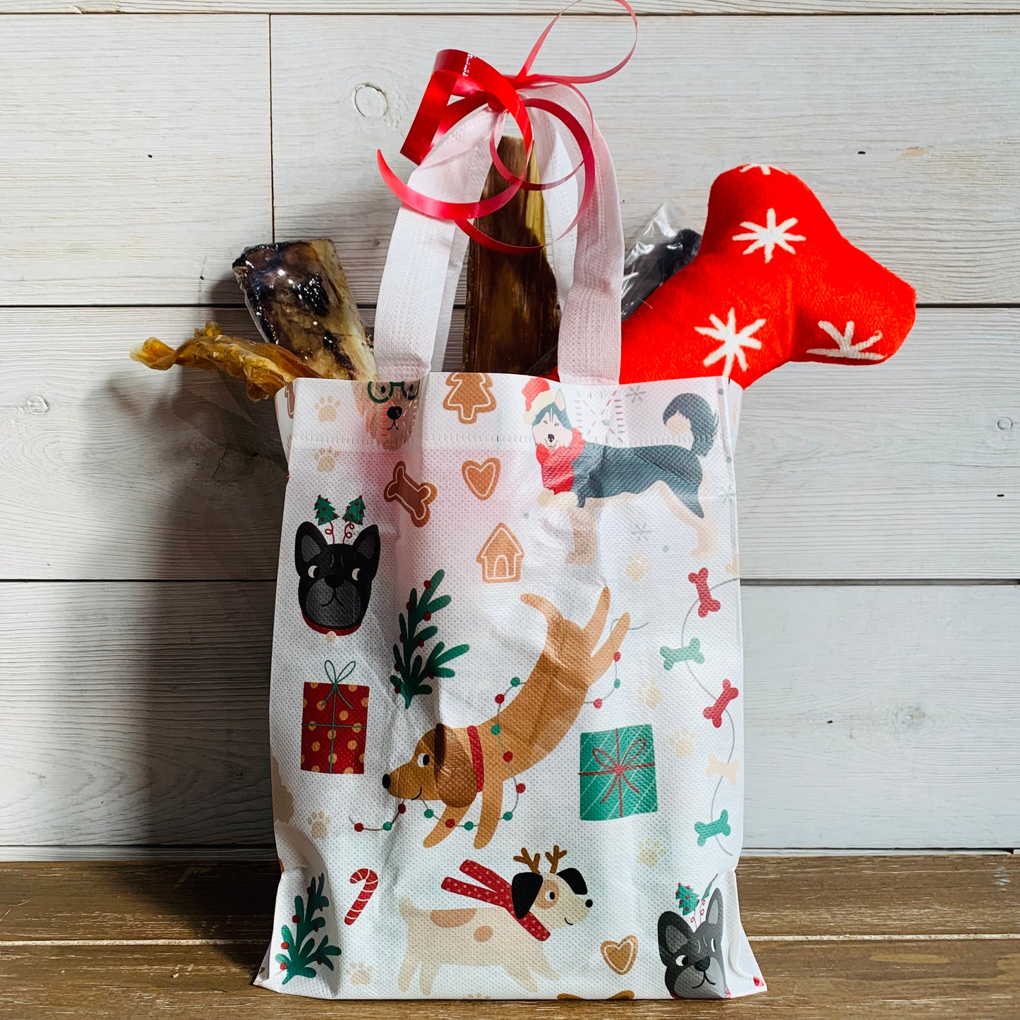 Small Dog Pawliday Chew Bag